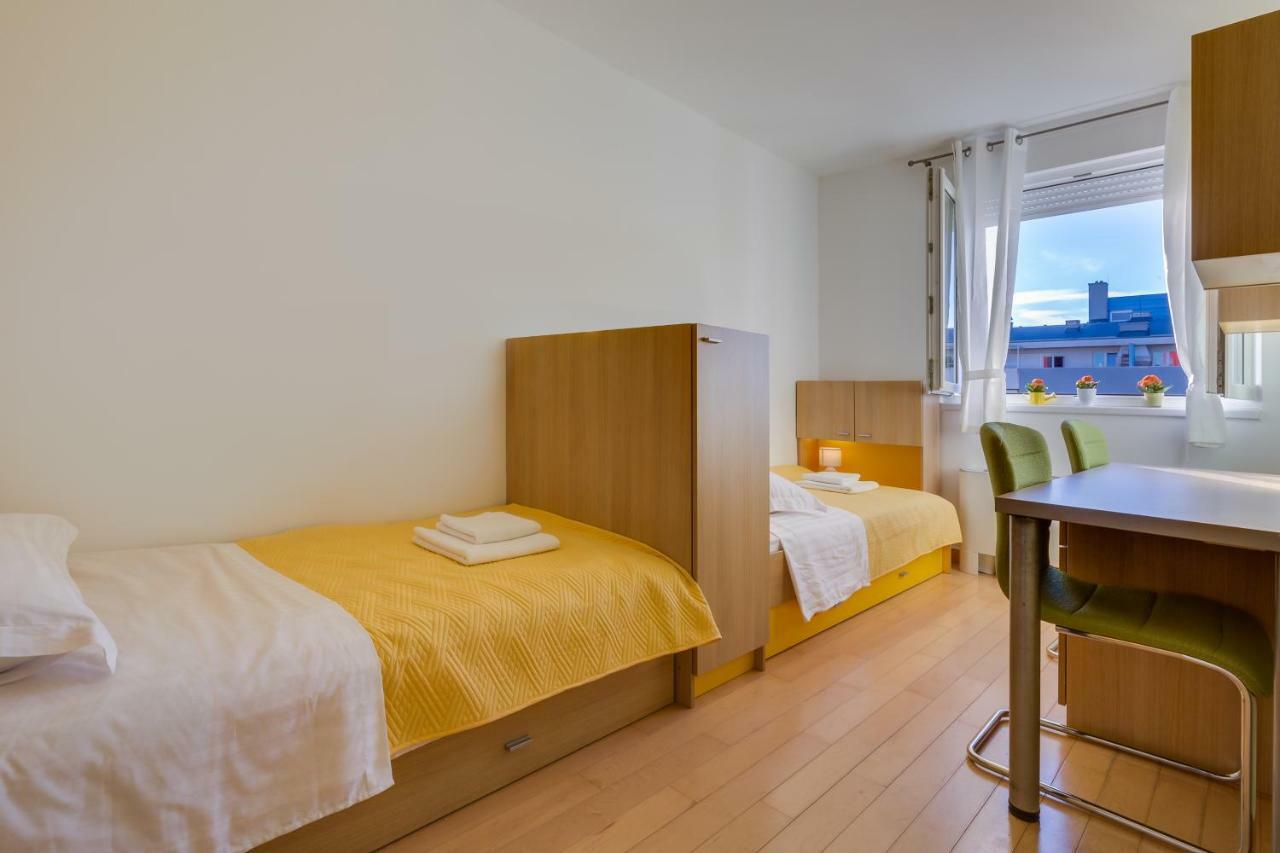 Apartment Pavic - Private Parking Zadar Ngoại thất bức ảnh