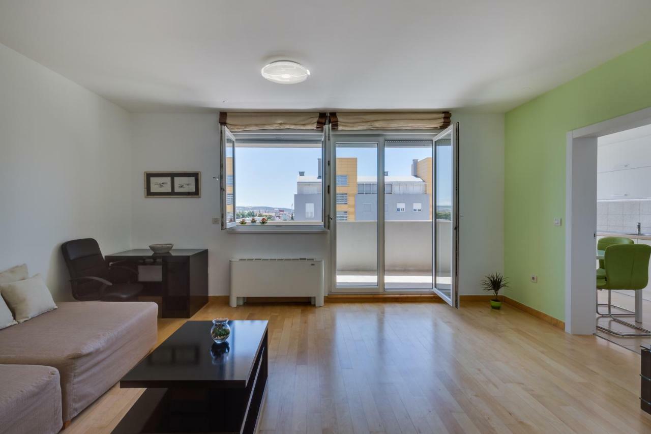 Apartment Pavic - Private Parking Zadar Ngoại thất bức ảnh