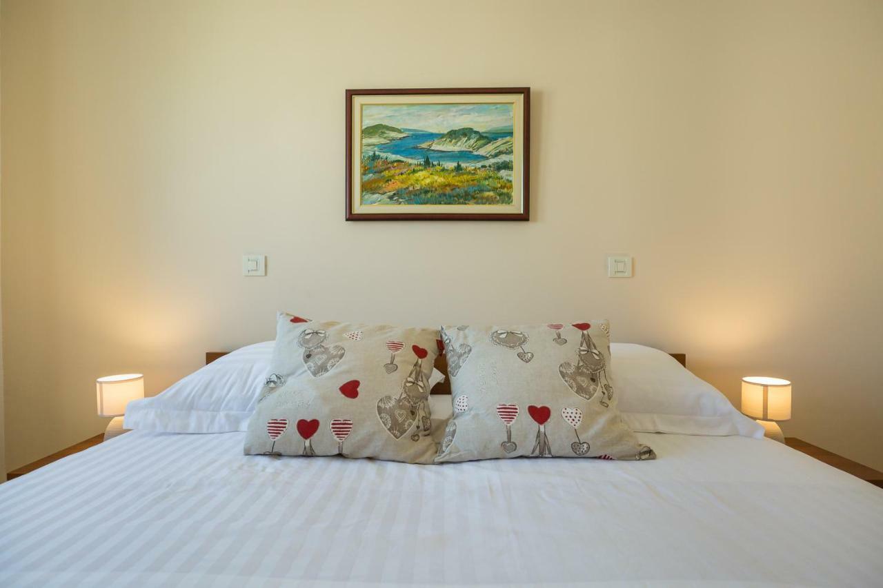 Apartment Pavic - Private Parking Zadar Ngoại thất bức ảnh