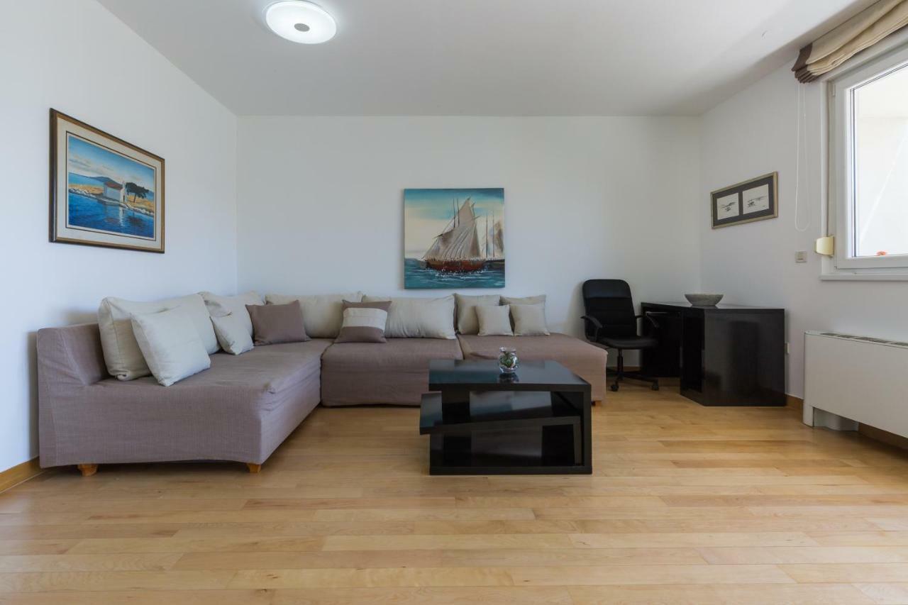 Apartment Pavic - Private Parking Zadar Ngoại thất bức ảnh